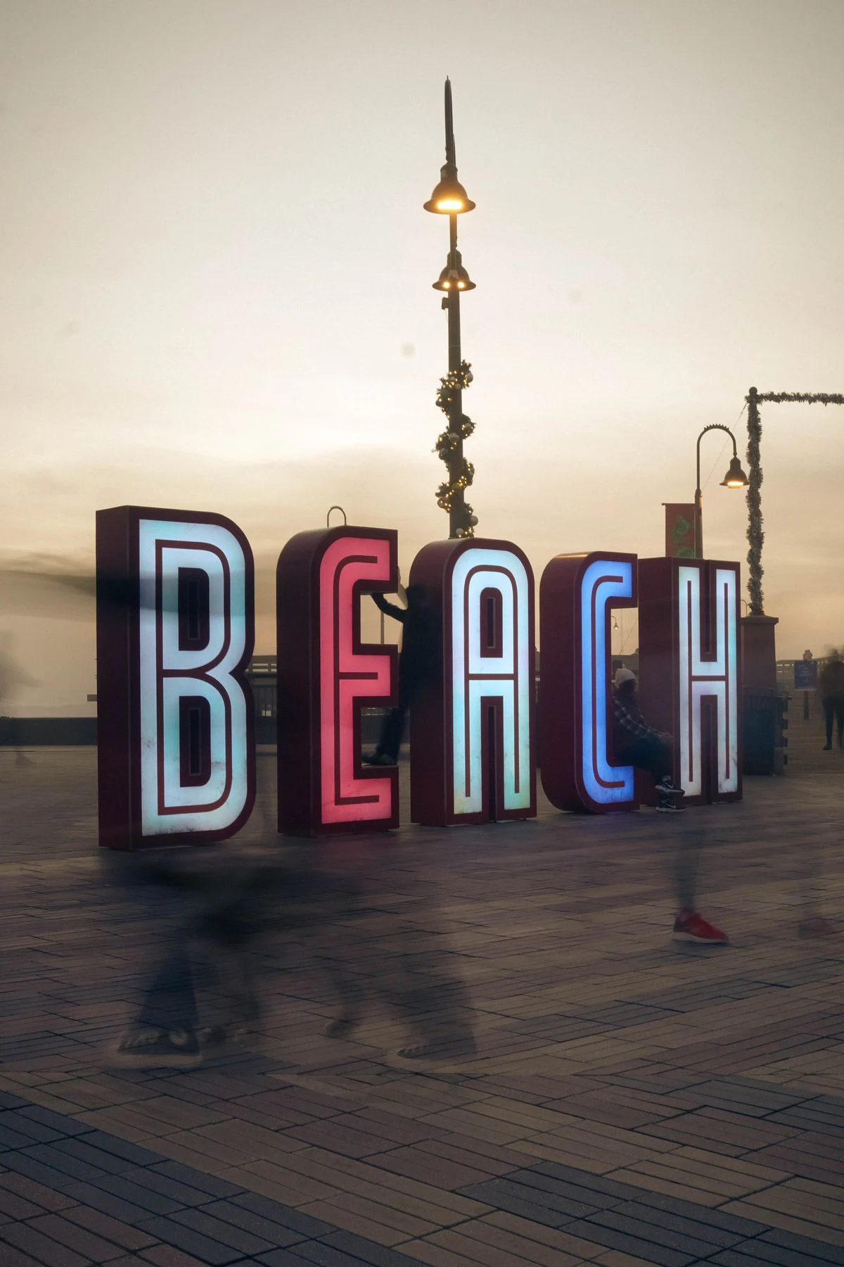 Illuminated BEACH letters at Pismo Beach pier plaza