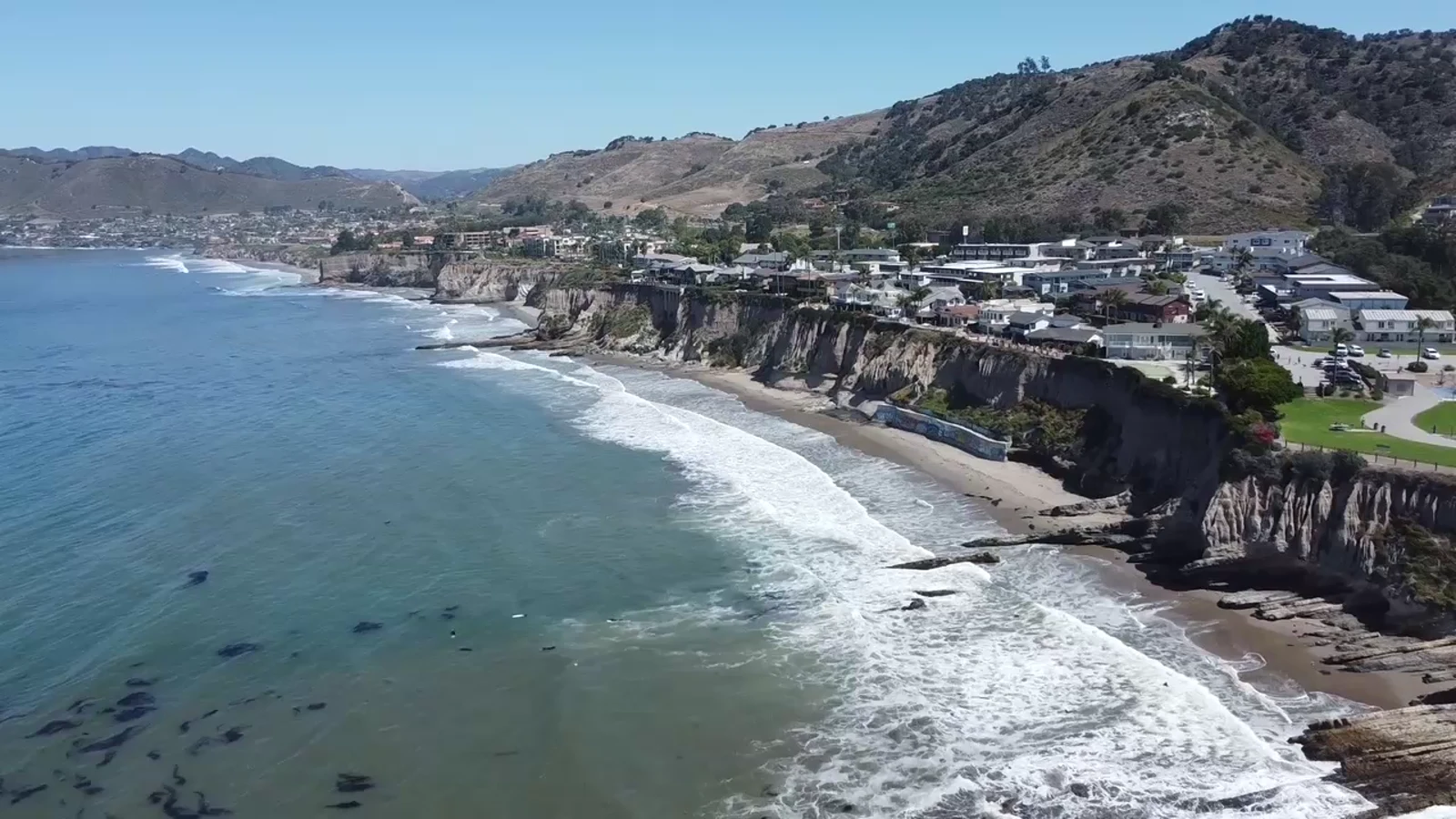 Sunny Pismo Beach coastline